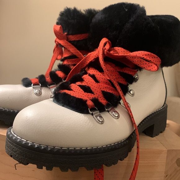 BNWOT J CREW LUG SOLE NORDIC BOOTS HIKING APRÈS SKI